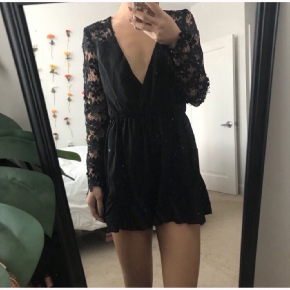 Crochet Lace Romper - Picture 7 of 7